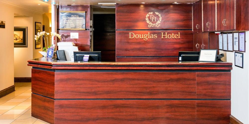 Aberdeen Douglas Hotel Екстер'єр фото